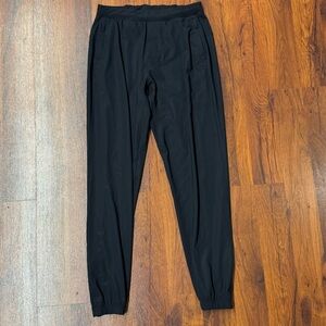 Lululemon Surge Joggers Black Women's Size 6-8 no size tag